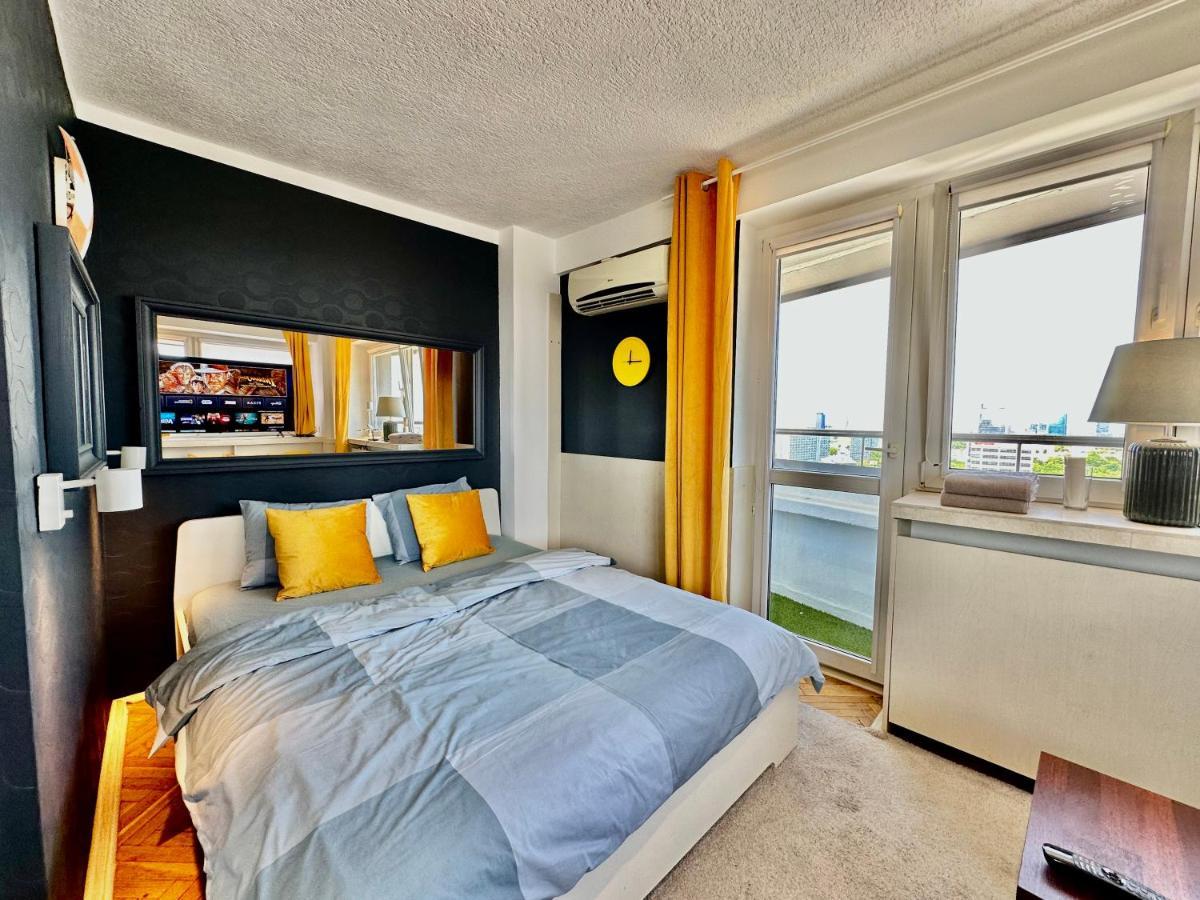 Ferienwohnung Sun Clima/Ac Metro X2 Fast Wifi 500 Mbs 70'Tv Netflix Appletv Hbo Warschau Exterior foto