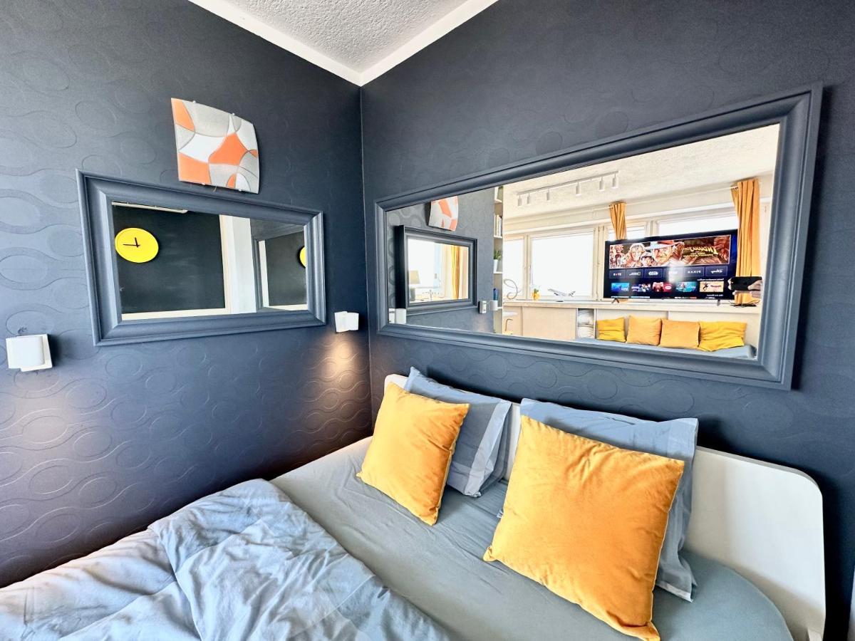 Ferienwohnung Sun Clima/Ac Metro X2 Fast Wifi 500 Mbs 70'Tv Netflix Appletv Hbo Warschau Exterior foto