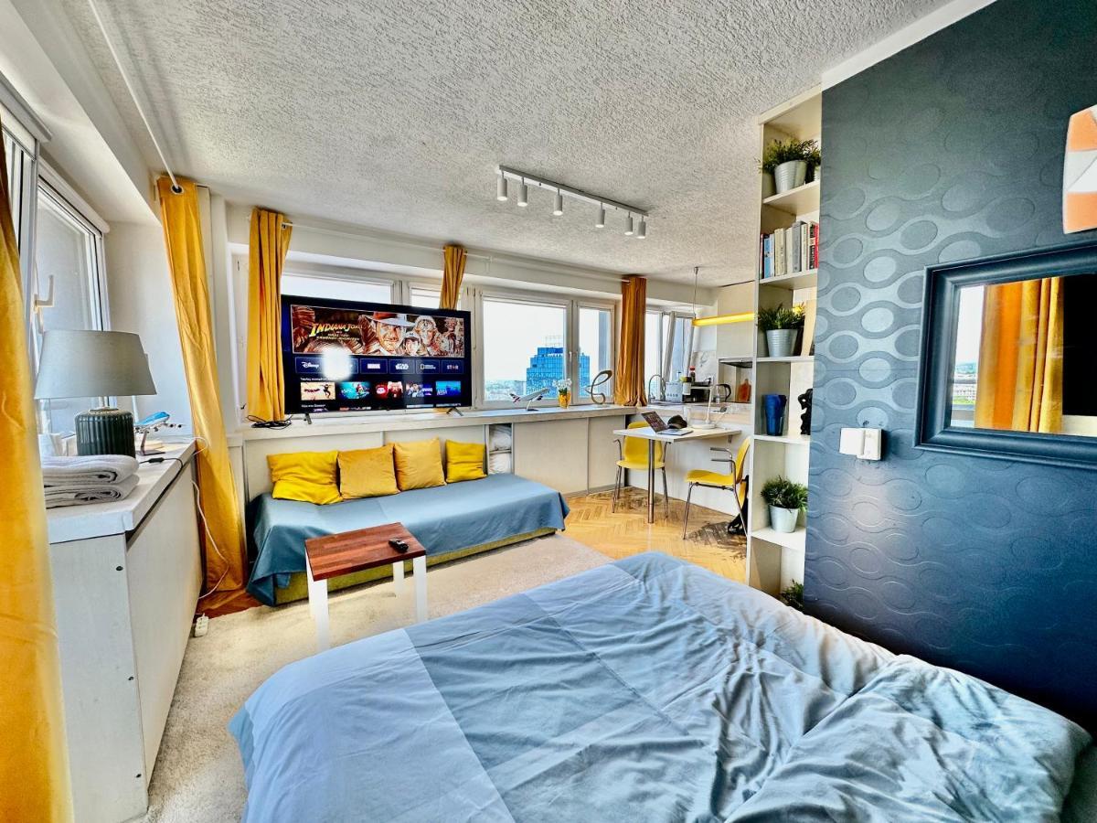 Ferienwohnung Sun Clima/Ac Metro X2 Fast Wifi 500 Mbs 70'Tv Netflix Appletv Hbo Warschau Exterior foto