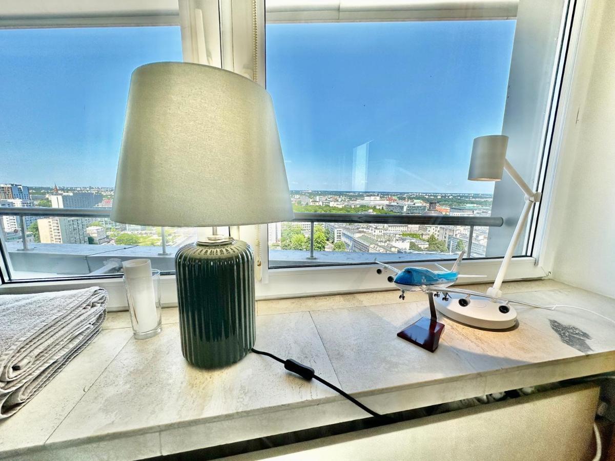 Ferienwohnung Sun Clima/Ac Metro X2 Fast Wifi 500 Mbs 70'Tv Netflix Appletv Hbo Warschau Exterior foto