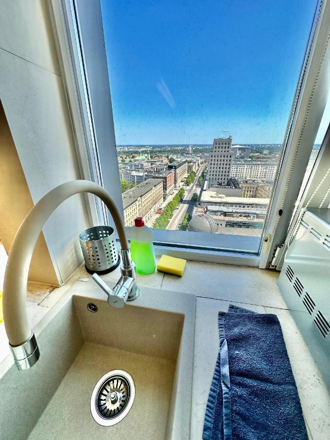 Ferienwohnung Sun Clima/Ac Metro X2 Fast Wifi 500 Mbs 70'Tv Netflix Appletv Hbo Warschau Exterior foto